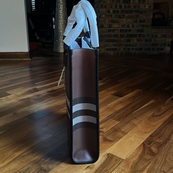 Burberry Denny Slim E-Check Canvas Tote, NEW - Picture 9 of 17